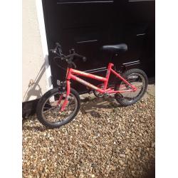 Girls pink bike (Universal sunshine)