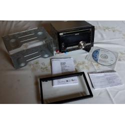 Kenwood DPX-404U double DIN Radio / CD Head unit (with USB & aux inputs)