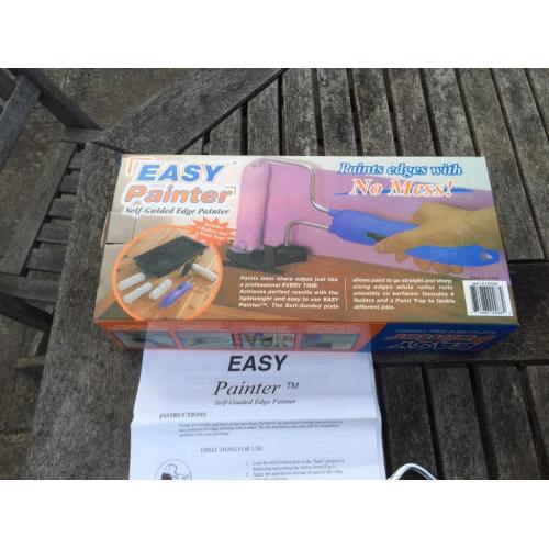 Painting kit - 5 brushes, roller with spare sleeve & edge painting kit