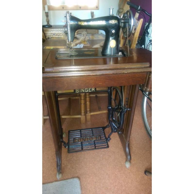 Antique 1937 Singer model 15K treadle sewing machine