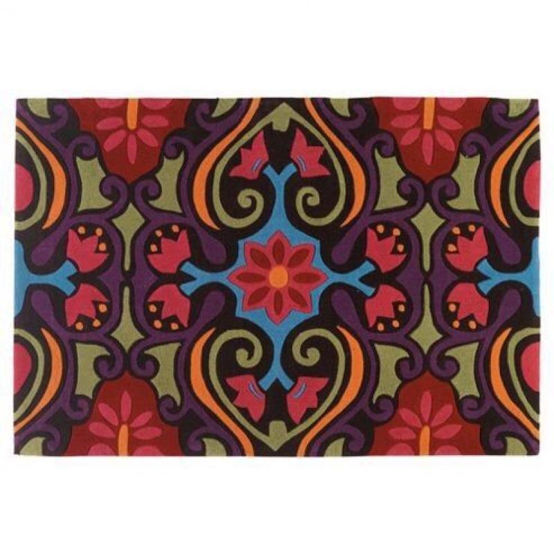 Bright ethnic style rug