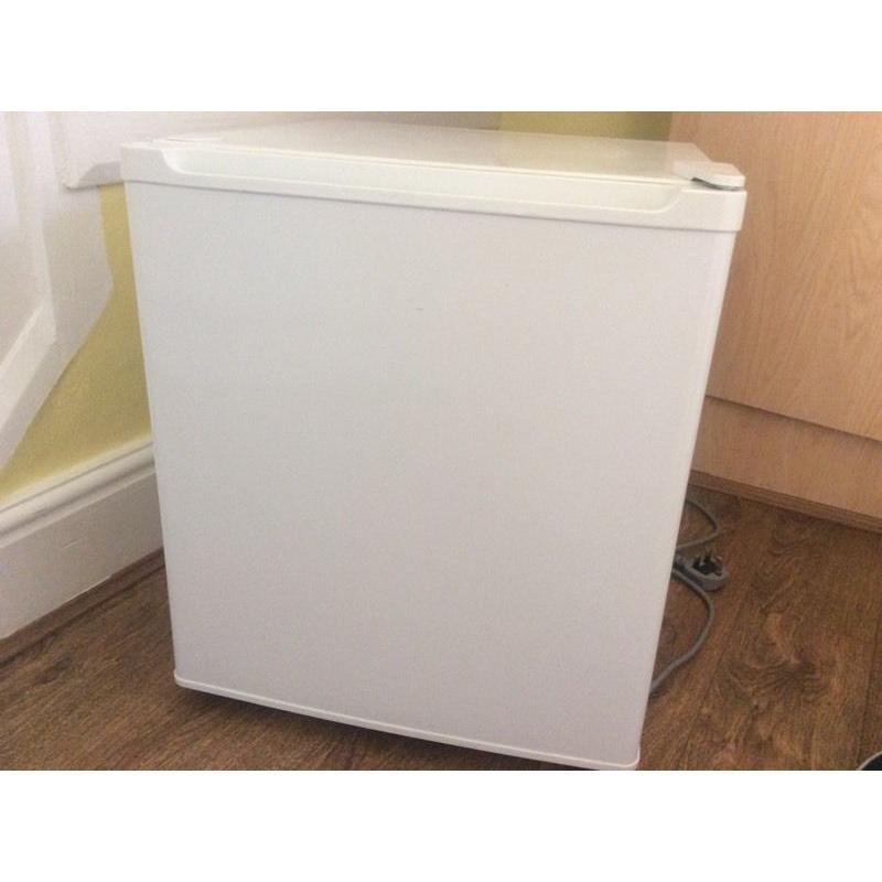 Table top fridge