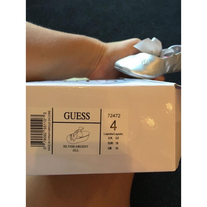 guess baby shoes brand new