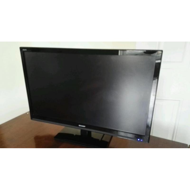 Sharp LC-22DFE4011K 22-Inch Widescreen 1080p Full HD TV with Freeview and Buit In DVD Player 