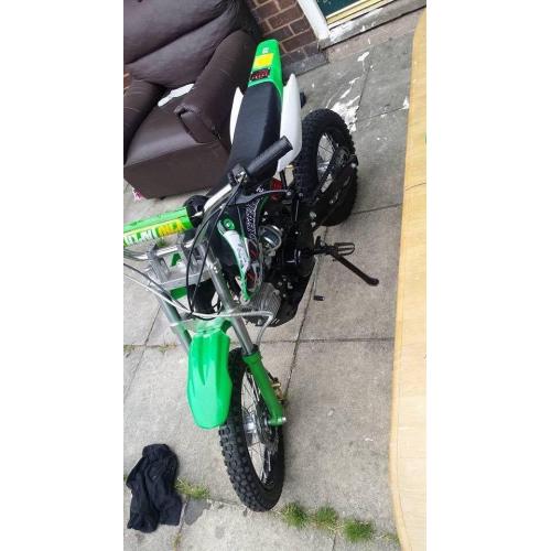 125cc DIRTBIKE FOR SALE BRANDNEW
