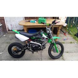 125cc DIRTBIKE FOR SALE BRANDNEW