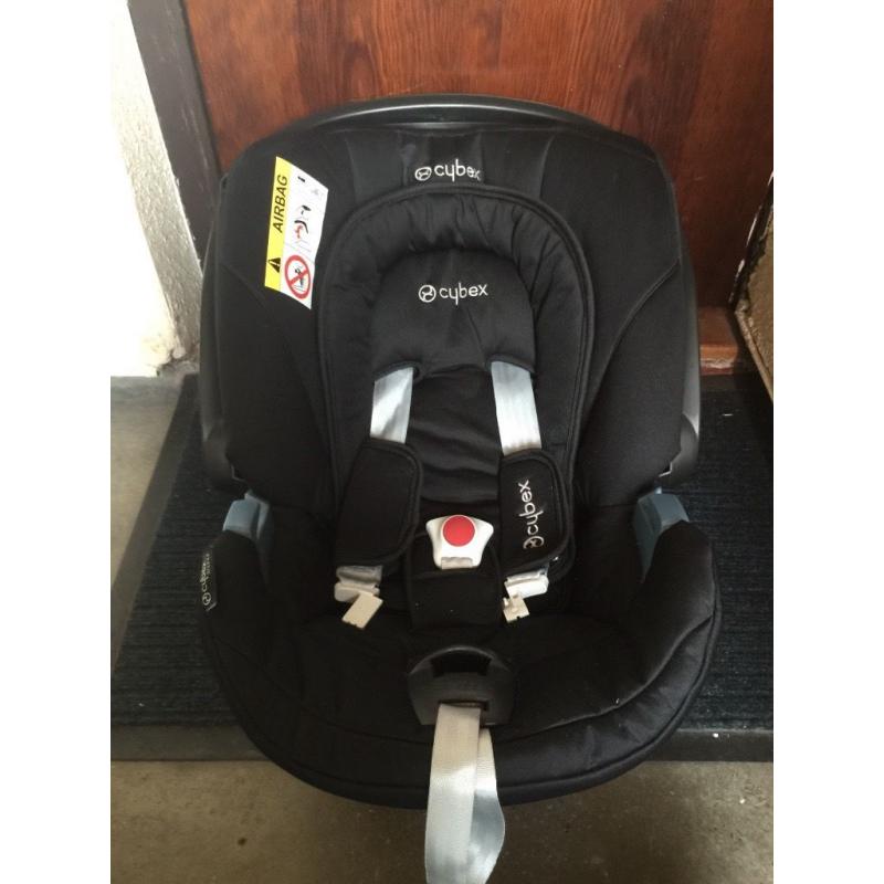 Cybex Aton Black car seat Birth-13kg (approximately 15months)