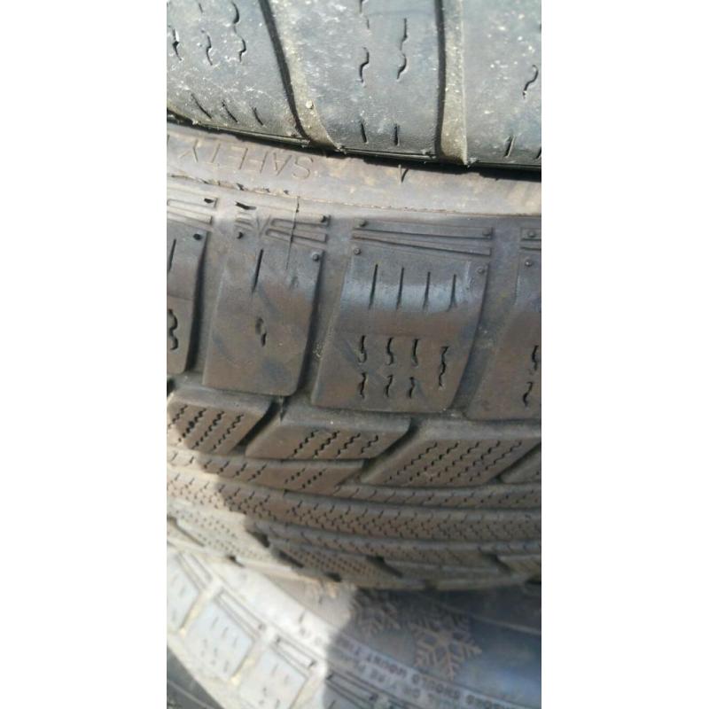 snow tyres 195 65r15