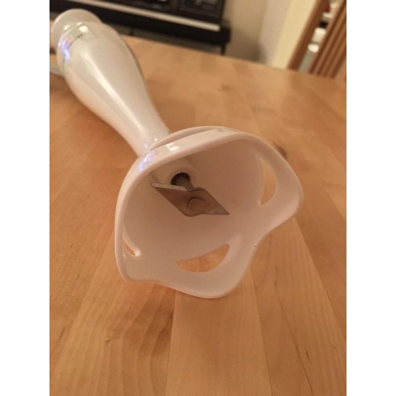 Hand blender