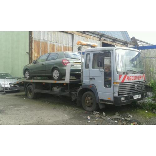 Volvo FLC 1998 7.5t recovery truck.