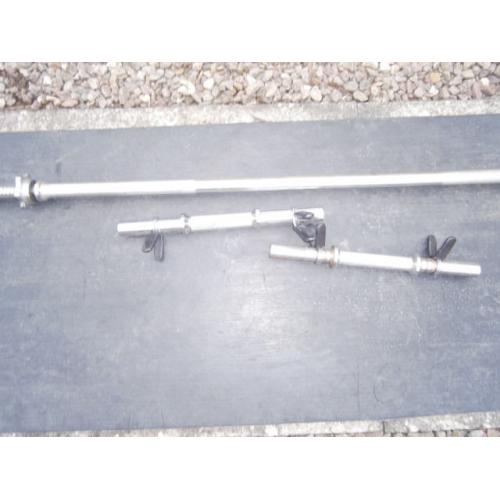 5FT solid spinlock bar, and a pair of solid dumbells, BARGAIN