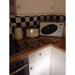 3 - Microwave, Kettle & Toaster - Kitchen Appliances for Sale