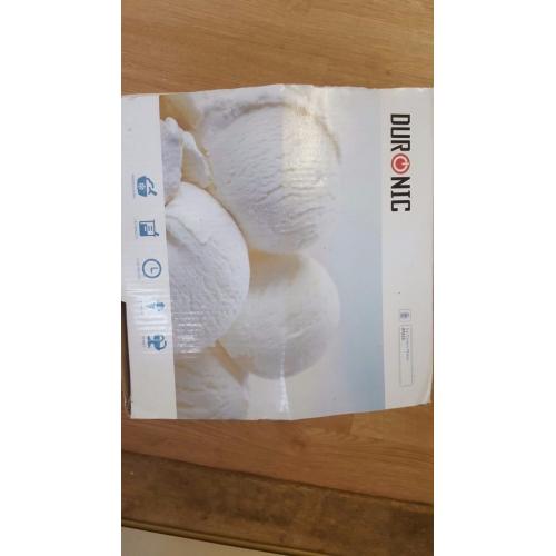 icecream maker