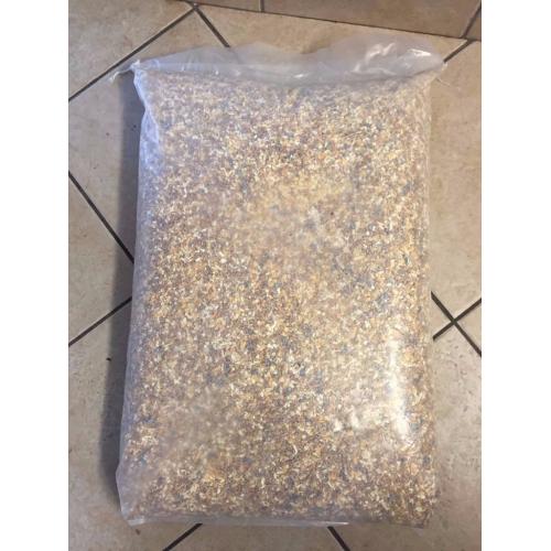 POULTRY CHICKEN DUCK TURKEY MIXED POULTRY CORN 20KG BAG COLLECTION ONLY