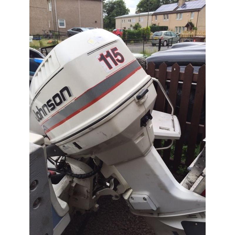19ft Bayliner boat Capri Bowrider has Johnstone 115hp outboard runs mint