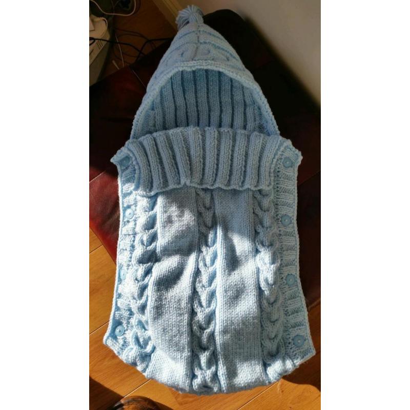 Brand new hand knitted sleeping bag 0-3 months