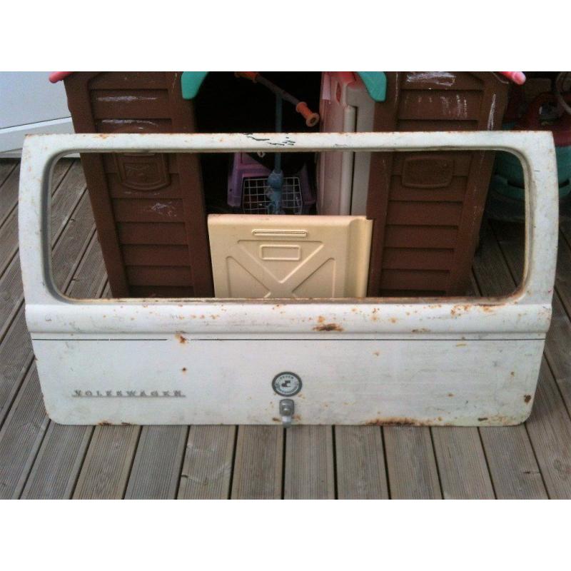 1970 VW volkswagen devon camper tailgate with original badges, for restoration