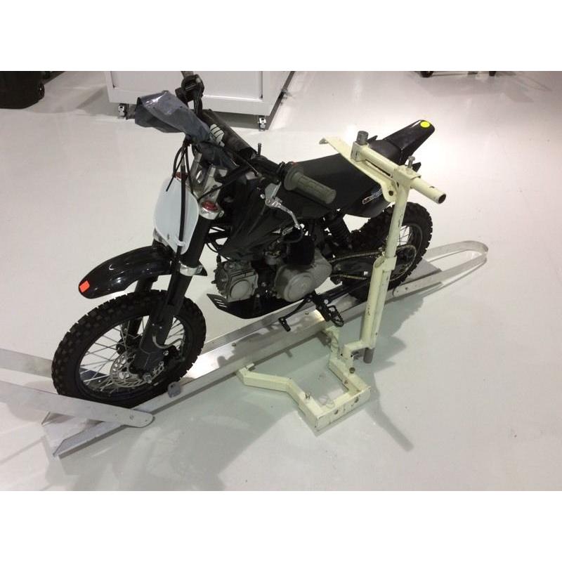 Motorcycle/Enduro/Trials/Trail bike carrier