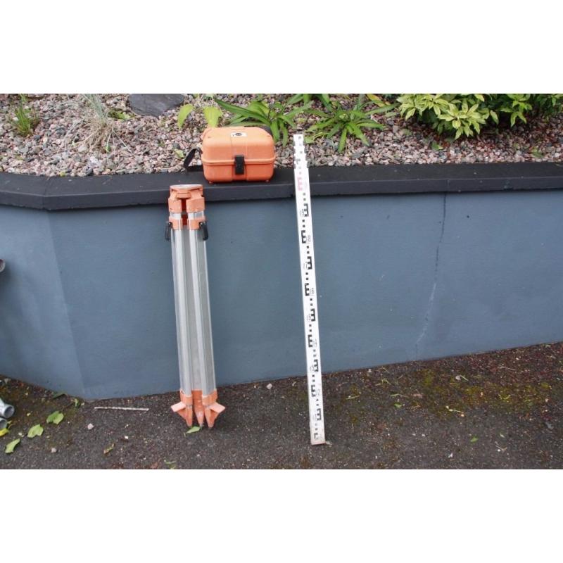 Dumpy Level, Staff & Tripod
