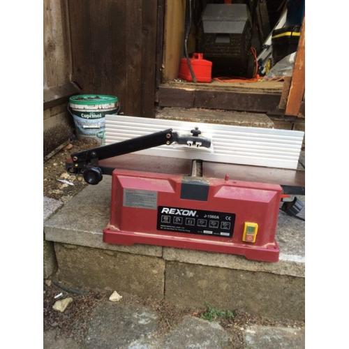 Bench planer