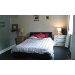 large double room to rent