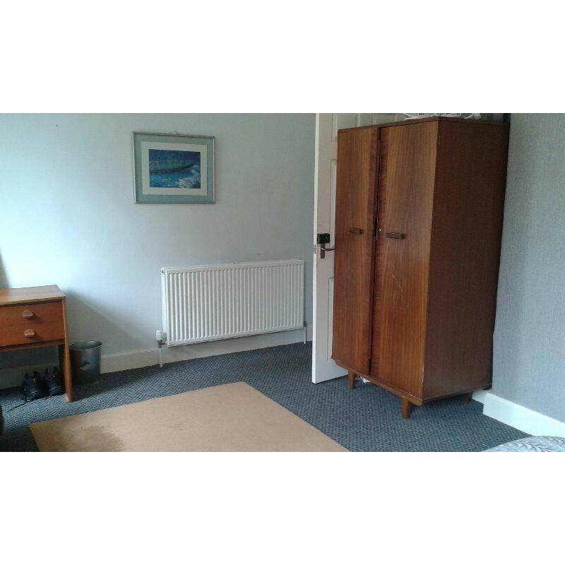 large double room to rent