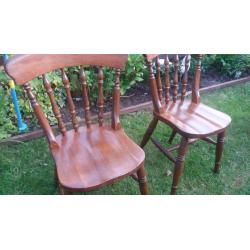 2X FARMHOUSE CHAIRS AND 5 X PADDED CHAIRS
