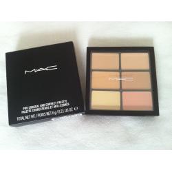 MAC Cosmetics Pro Conceal and Correct Palette/Light