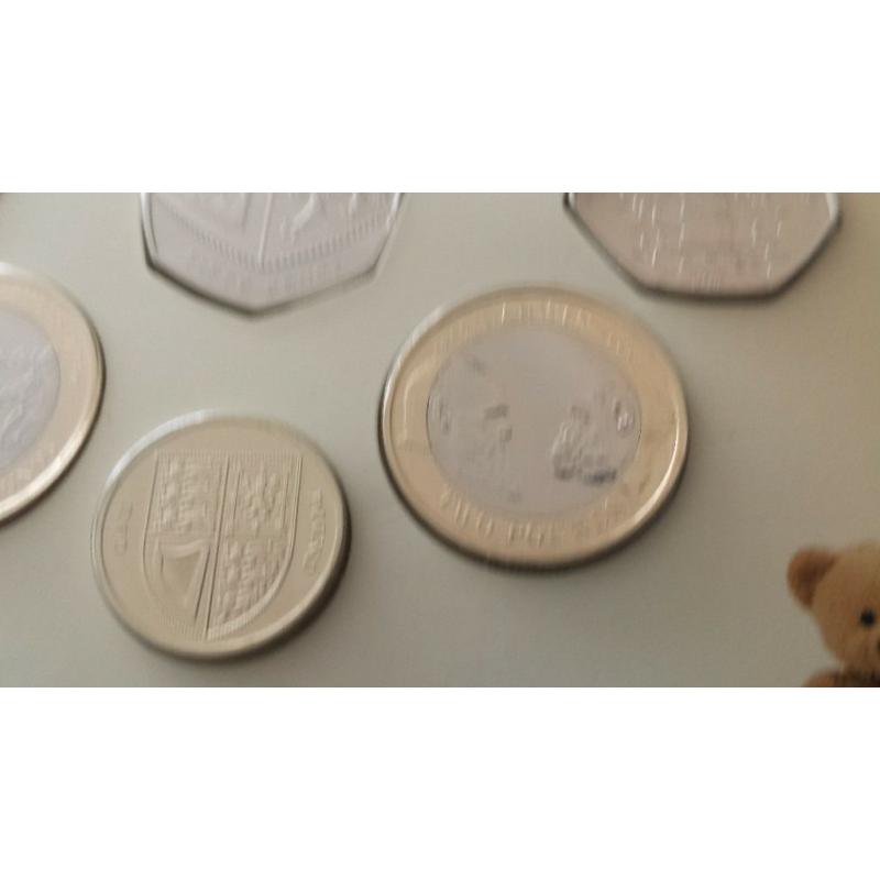 2009 baby gift coin set inc. rare Kew gdns