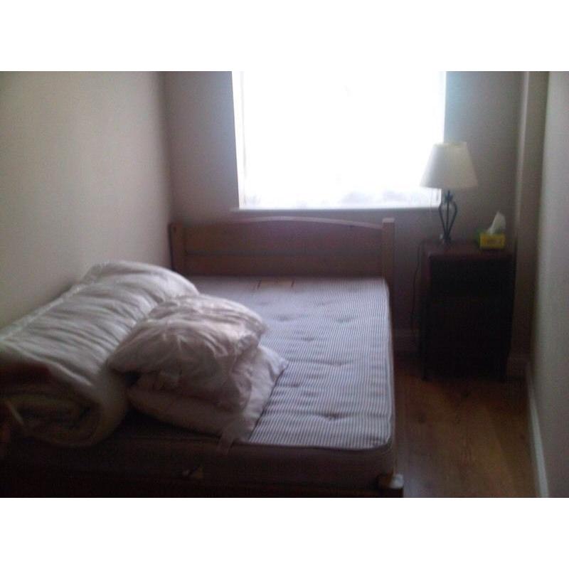 DOUBLE ROOM INCLUDING BILLS