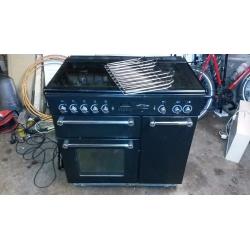 Rangemaster 90 in goid used condition with extractor