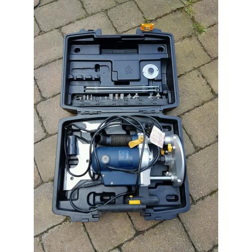 Spares or repair 2050W router