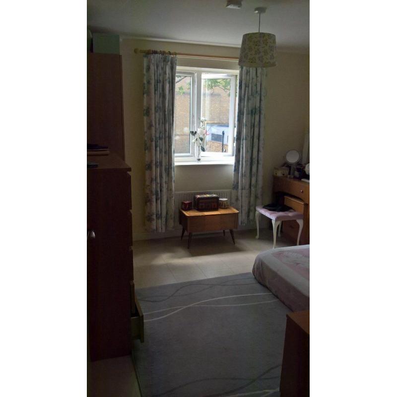 Home swap 2 bed isleworth for 2/3 west london