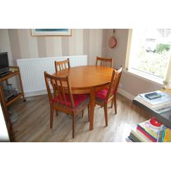 Schreiber Dining table & 4 chairs