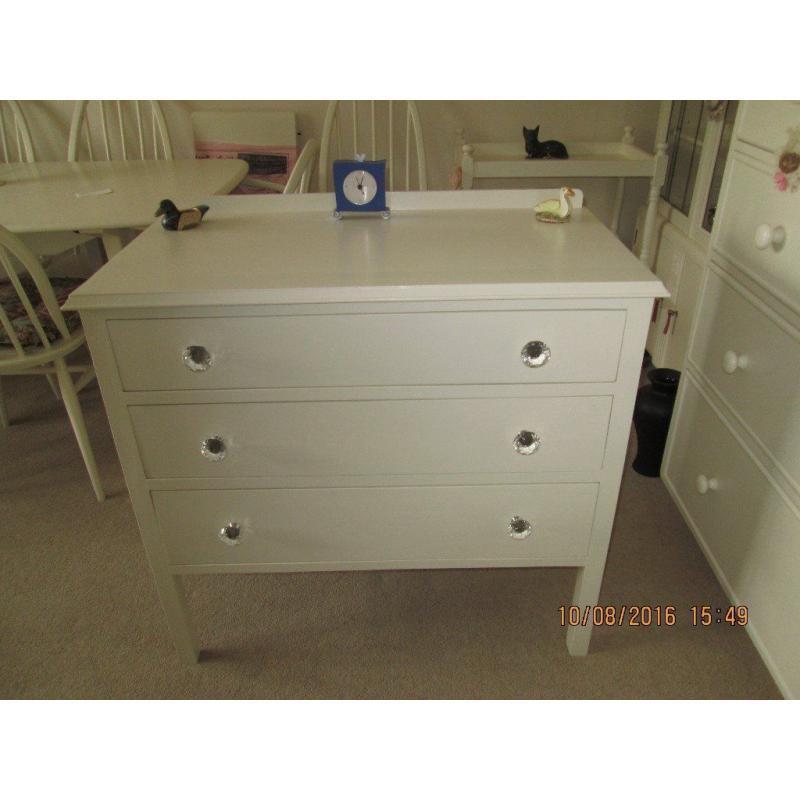 CHEST OF THREE DRAWERS PAINTED LAURA ASHLEY COUNTRY WHITE