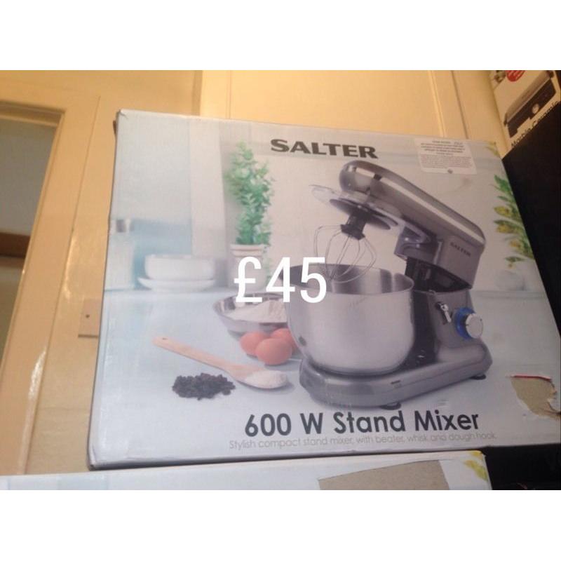 Stand mixer salter