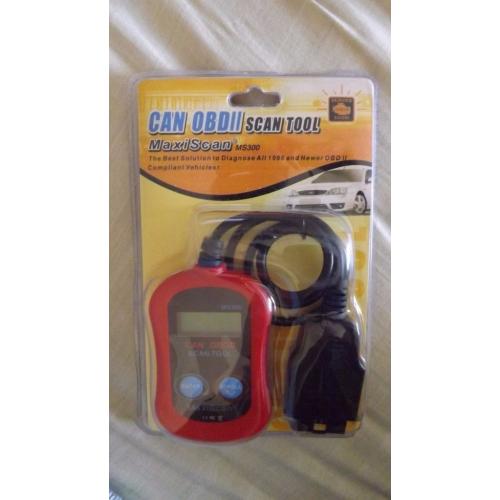 Autel OBD2 EOBD II CAN BUS Code Reader Diagnostic Scanner Engine MaxiScan MS300