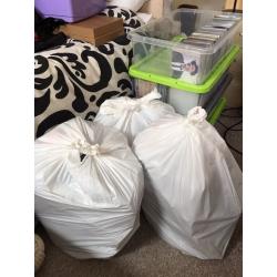 Over 1000 Blank CD Cases - In Good Condition!