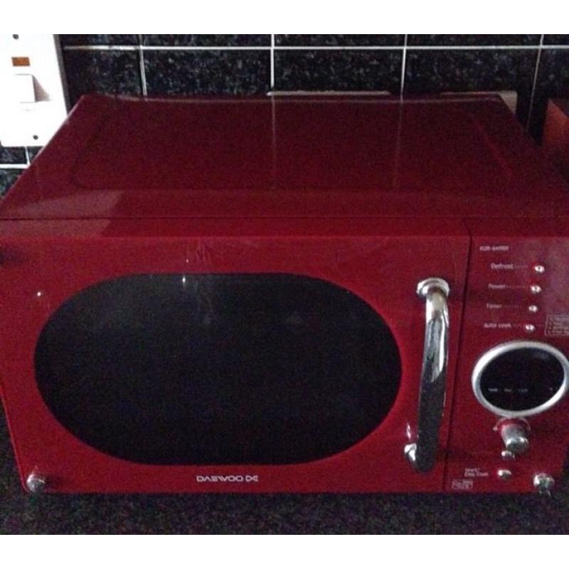 Daewoo Microwave Oven Gloss -Two month old
