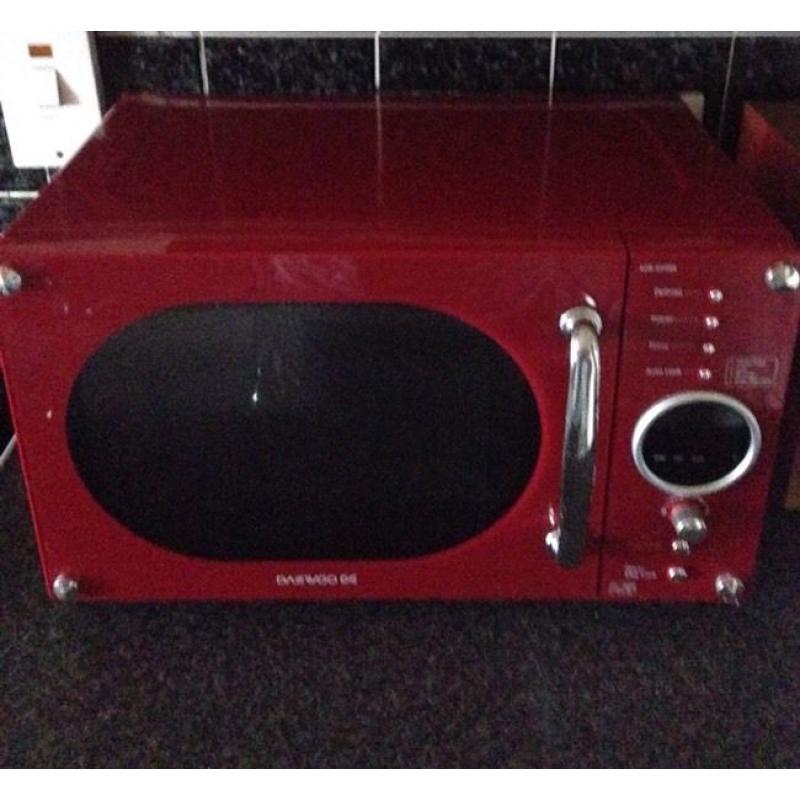Daewoo Microwave Oven Gloss -Two month old