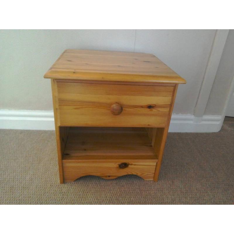 TWO PINE BEDSIDE TABLES