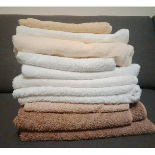 BALE OF TOWELS, all 100% cotton, various brands incl CHRISTY etc, good condition