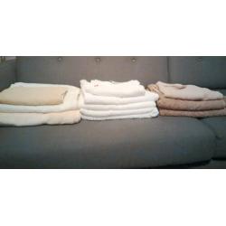 BALE OF TOWELS, all 100% cotton, various brands incl CHRISTY etc, good condition