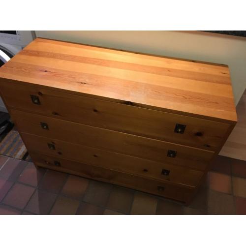Solid pine chest of drawers