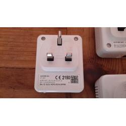 Devolo dLAN 500 Duo plus four Devolo dLAN 500 WiFi Add-on Powerline Adaptors