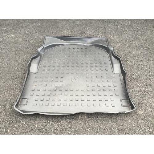 Genuine carboot liner for Eclass Mercedes Saloon 2011
