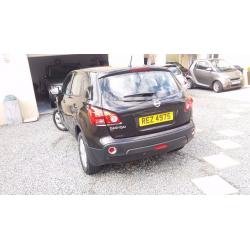 NISSAN QASHQAI ACENTA 1.6VVTi ONE OWNER BLACK