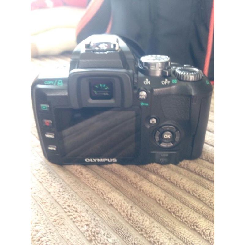 Olympus e-410