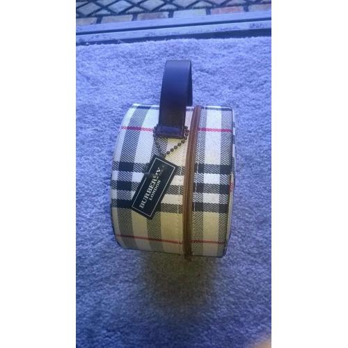 BURBERRY BOX