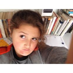 Live in nanny/housekeeper in central London (N5 1JB) for Spanish/UK family